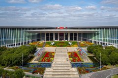 <b>正在上海共赴“进博之约”</b>