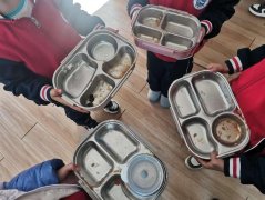 天津市北辰区南仓小学奉行“桶餐”新模式 培育
